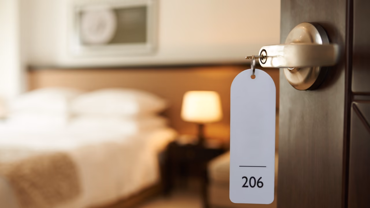 6 Ways AI Transforms Hotel Experiences